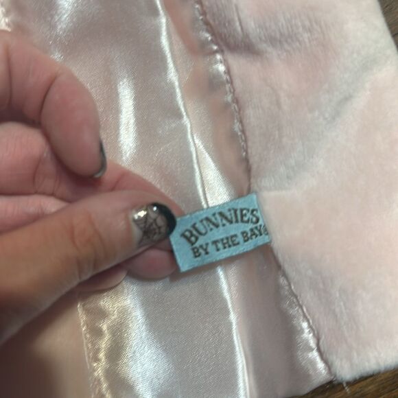 NWOT Bunnies By The Bay Bunny Rabbit Fleece Satin Plush Security Lovey - Picture 3 of 7
